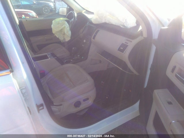 Ford FLEX SEL 2018 2FMGK5C89JBA05359 Image 5