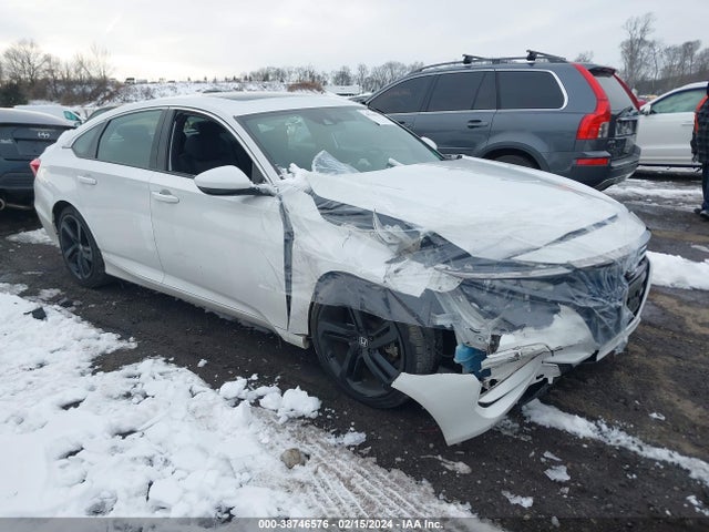 Honda Accord Sport 2.0t 2018 1HGCV2F31JA053587 main image