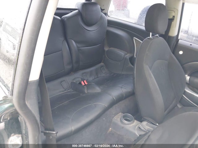 2004 MINI COOPER S WMWRE334X4TD83801 Photo 7