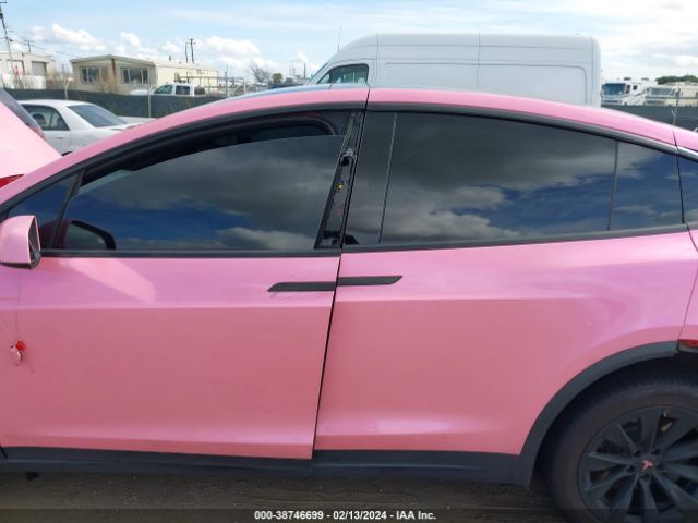 5YJXCBE26HF055741 Tesla Model X 100d/75d/90d