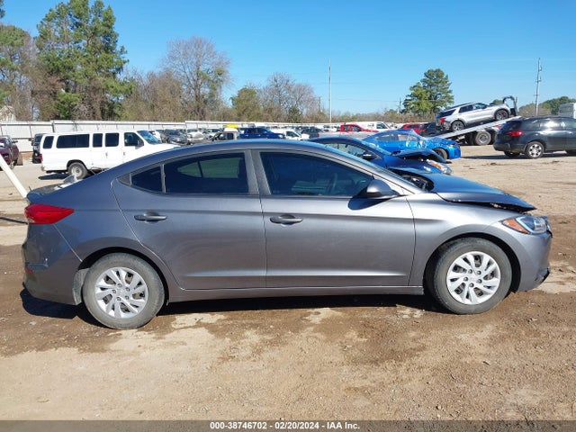 2018 HYUNDAI ELANTRA SE VIN: 5NPD74LF4JH282992