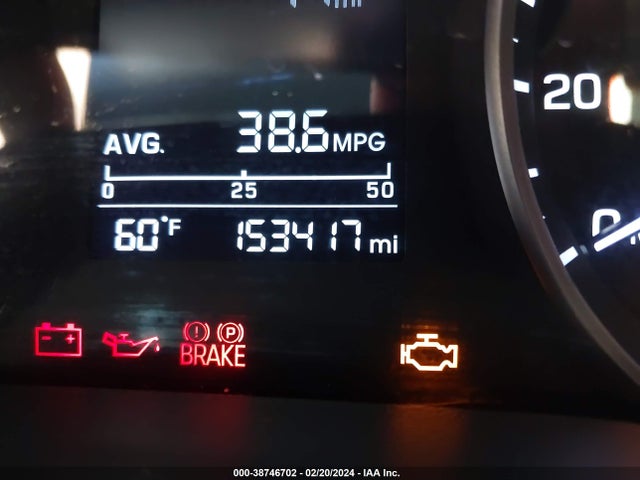 2018 HYUNDAI ELANTRA SE VIN: 5NPD74LF4JH282992