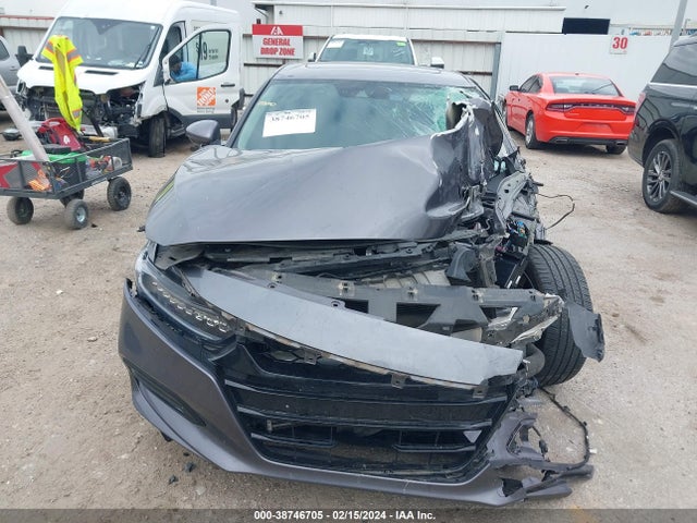 Honda Accord Touring 2018 1HGCV1F99JA197872 Image 13