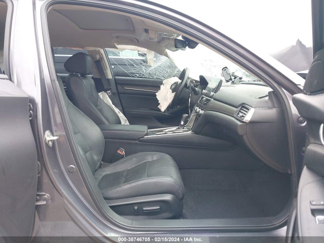 Honda Accord Touring 2018 1HGCV1F99JA197872 Image 5