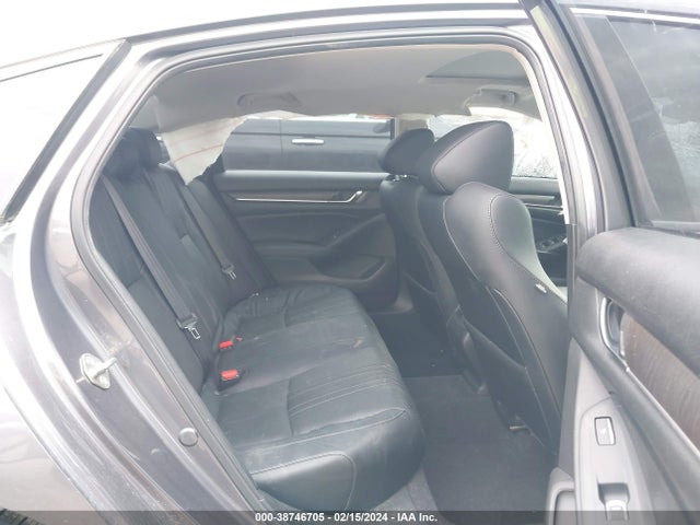 Honda Accord Touring 2018 1HGCV1F99JA197872 Image 8