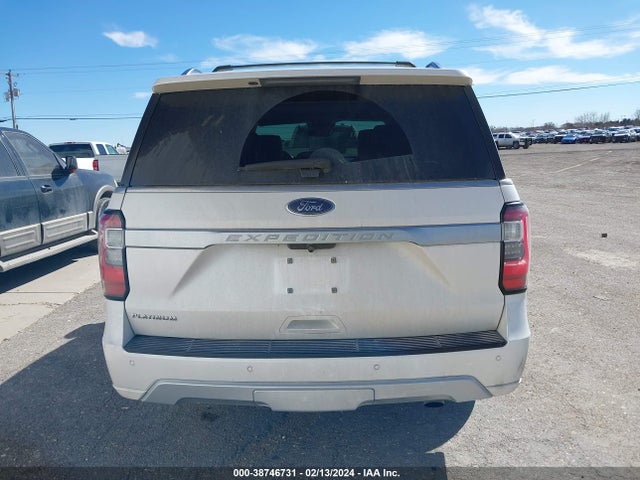 Ford Expedition Platinum 2018 1FMJU1LT5JEA66791 Image 16