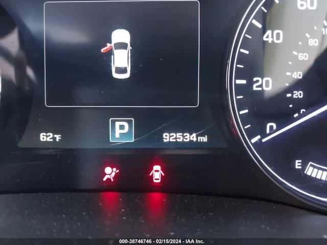 Hyundai Genesis 3.8 2016 KMHGN4JE4GU135353 Image 7