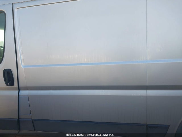 RAM Promaster 1500 Low Roof 2016 3C6TRVAG1GE135251 Image 14