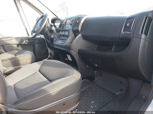 RAM Promaster 1500 Low Roof 2016 3C6TRVAG1GE135251 Image 5