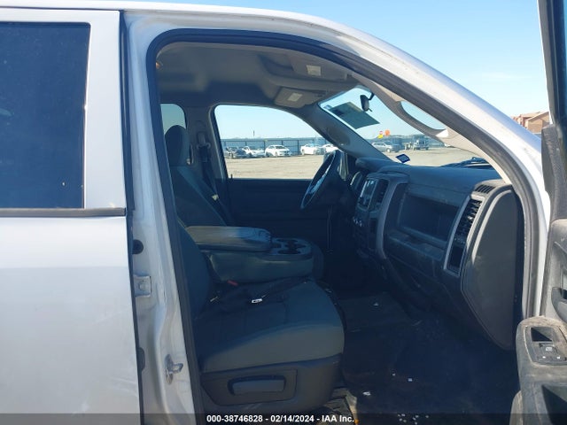 2015 RAM 2500 TRADESMAN VIN: 3C6TR4CT2FG504531