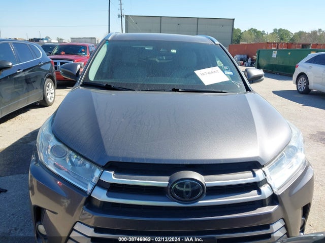 Toyota Highlander Xle 2017 5TDJZRFHXHS481704 Image 12