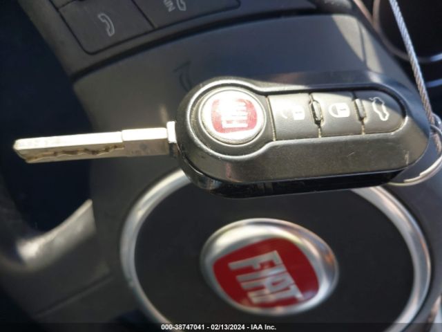 3C3CFFBRXFT609865 Fiat 500 SPORT