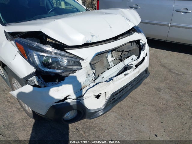 Subaru Outback 2.5i Premium 2018 4S4BSAHCXJ3327217 Image 6