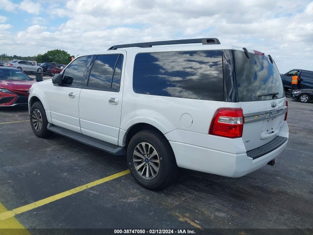 2015 FORD EXPEDITION EL XLT VIN: 1FMJK1HT2FEF28827