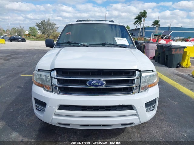 2015 FORD EXPEDITION EL XLT VIN: 1FMJK1HT2FEF28827