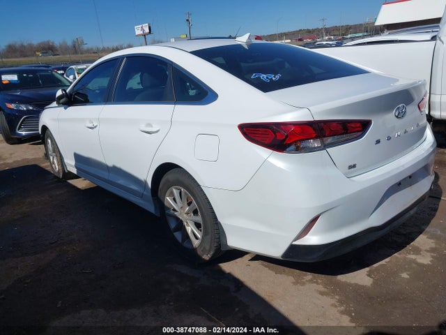 Hyundai SONATA SE 2019 5NPE24AF6KH798312 Image 3