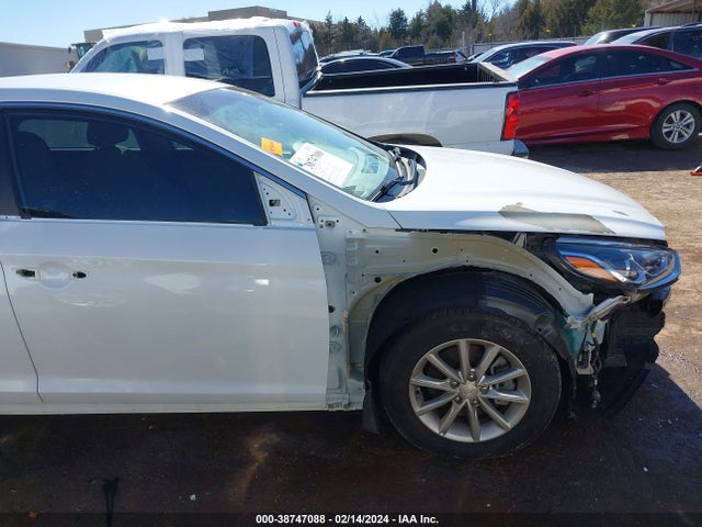 Hyundai SONATA SE 2019 5NPE24AF6KH798312 Image 6