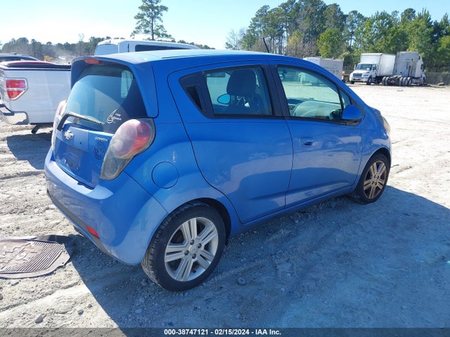 Chevrolet Spark Ls Auto 2014 KL8CB6S9XEC414651 Image 4