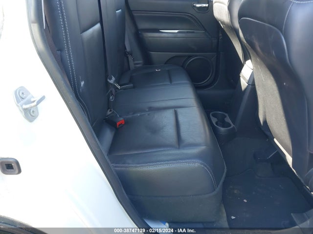 Jeep Compass High Altitude Edition 2016 1C4NJDEB0GD797695 Image 8