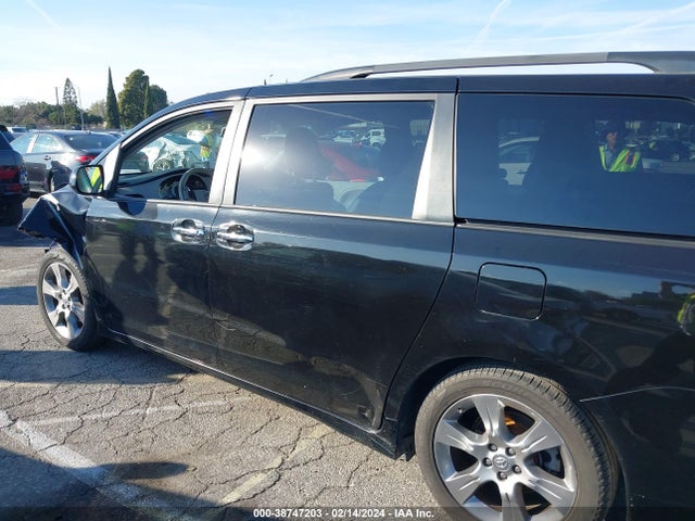 Toyota Sienna Se 8 Passenger 2014 5TDXK3DC3ES415171 Image 14