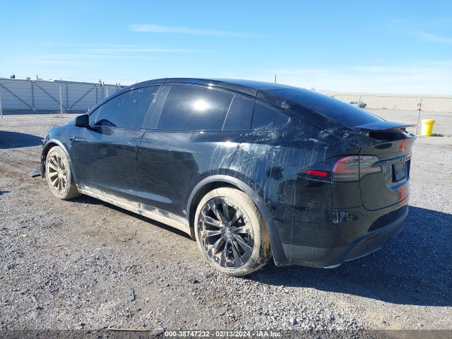 7SAXCBE67PF374599 Tesla Model X Plaid Tri Motor All-wheel Drive