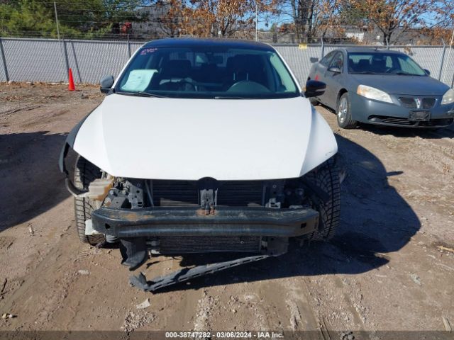 1VWBT7A39FC068710 Volkswagen Passat 1.8t Sport