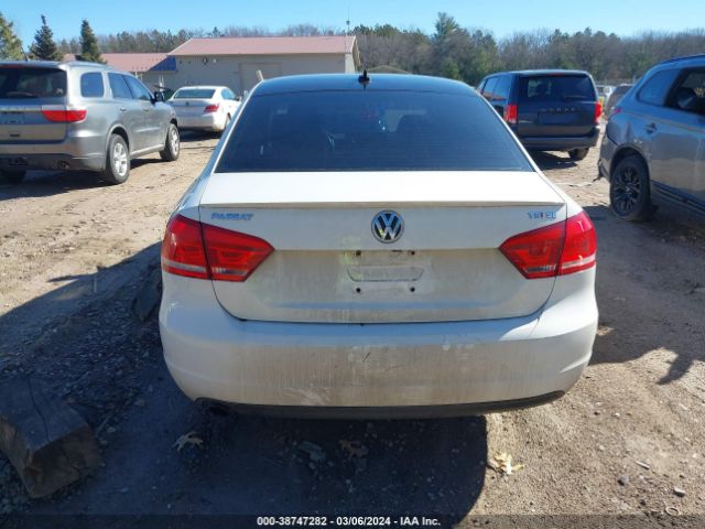 1VWBT7A39FC068710 Volkswagen Passat 1.8t Sport