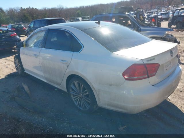 1VWBT7A39FC068710 Volkswagen Passat 1.8t Sport