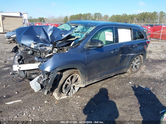 Toyota Highlander Xle V6 2016 5TDKKRFH5GS128147 Image 2