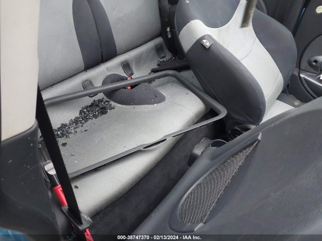 2003 MINI COOPER S WMWRE33423TD71656 Photo 7