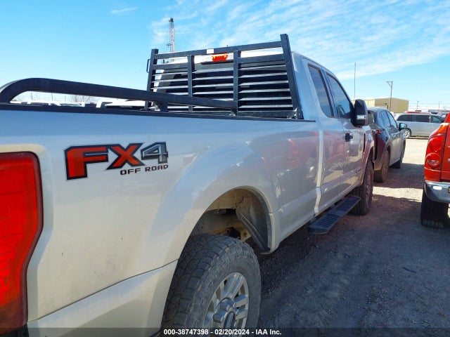 2018 FORD F-250 XLT VIN: 1FT7X2BT7JEB03661