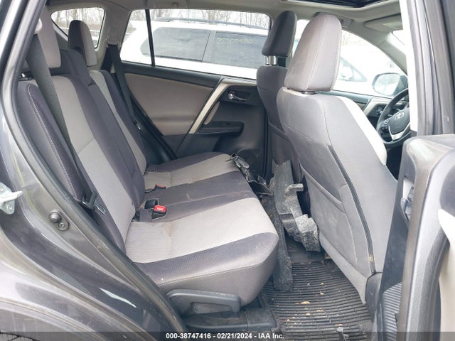 Toyota Rav4 Xle 2015 2T3RFREVXFW317318 Image 8