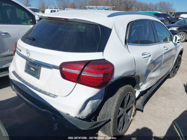 2019 MERCEDES-BENZ GLA 250 WDCTG4EB3KU000591 Photo 3