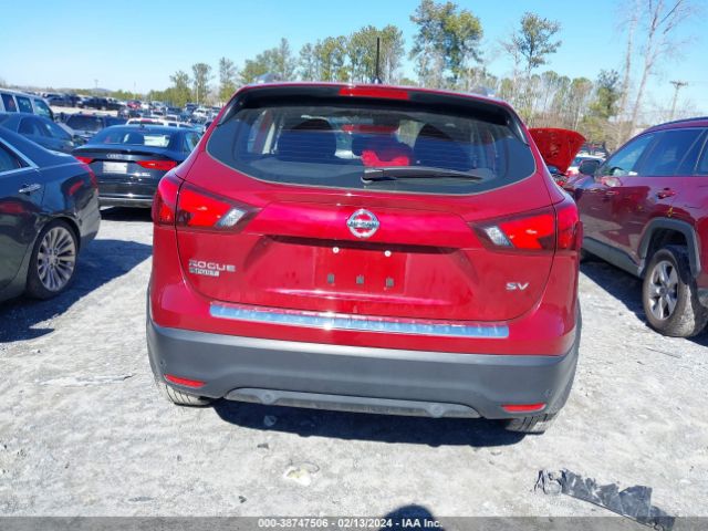 JN1BJ1CPXKW229762 Nissan Rogue Sport Sv