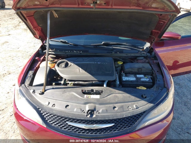 1C3CCCBG5FN673124 Chrysler 200 S