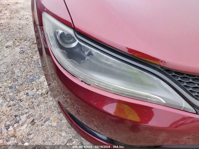 1C3CCCBG5FN673124 Chrysler 200 S