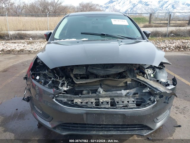 Ford FOCUS SE 2016 1FADP3K23GL340352 Image 12