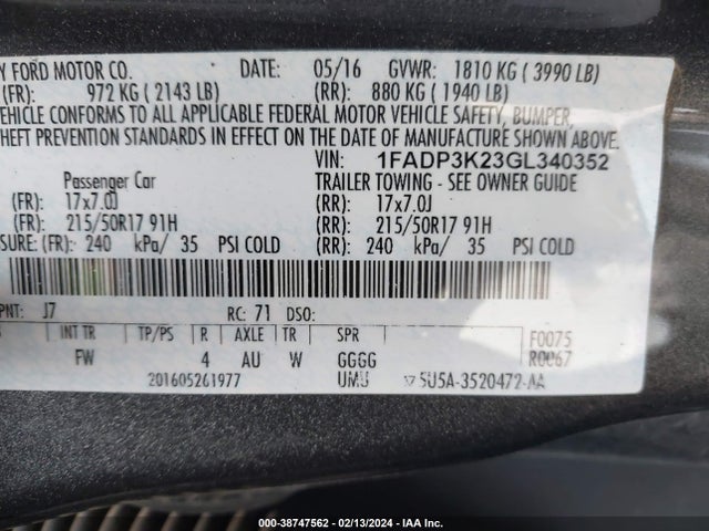 Ford FOCUS SE 2016 1FADP3K23GL340352 Image 9