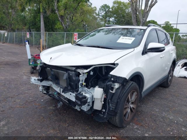 2018 TOYOTA RAV4 JTMWFREV0JJ178083 Photo 1
