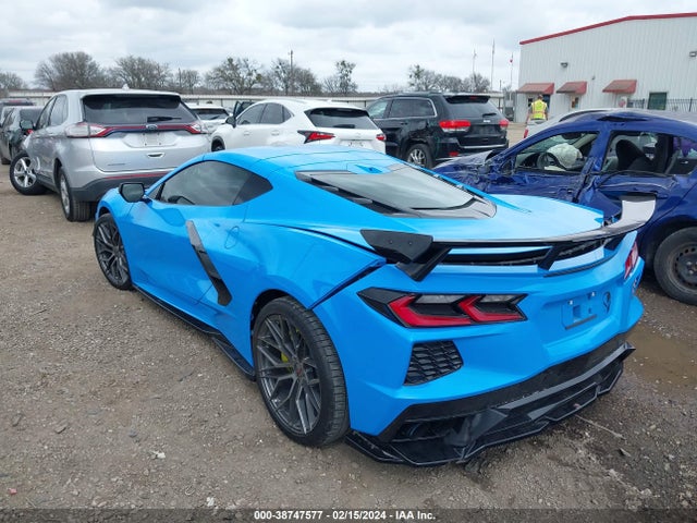 Chevrolet Corvette Stingray Rwd  2lt 2021 1G1YB2D49M5125716 Image 3