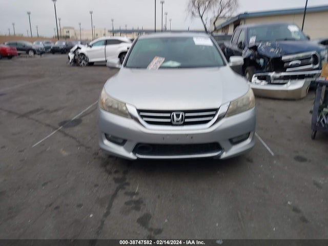 Honda Accord Touring 2014 1HGCR3F94EA043639 Image 13