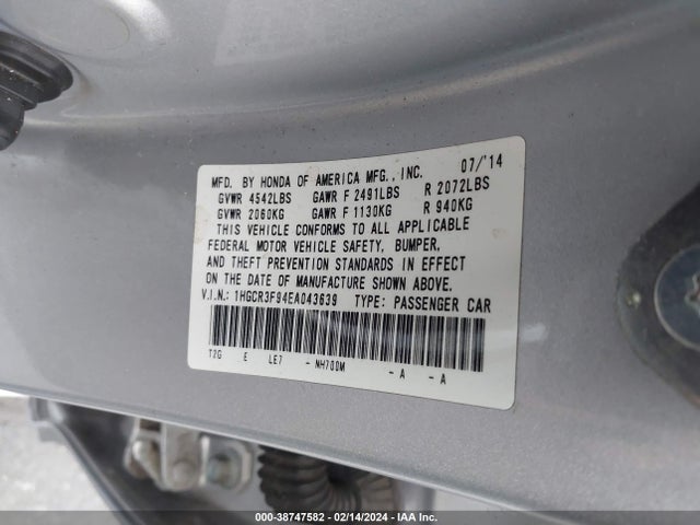 Honda Accord Touring 2014 1HGCR3F94EA043639 Image 9