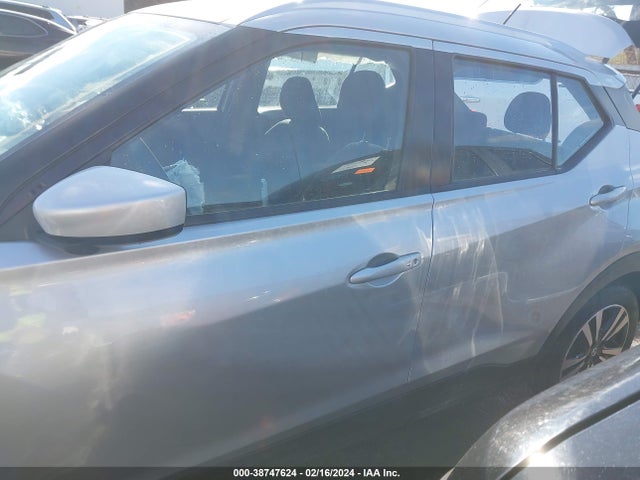 Nissan Kicks Sv Xtronic Cvt 2020 3N1CP5CV8LL495541 Image 15