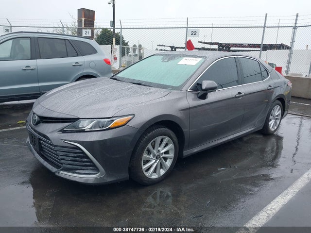 Toyota CAMRY LE 2021 4T1C11AK0MU454467 Image 2