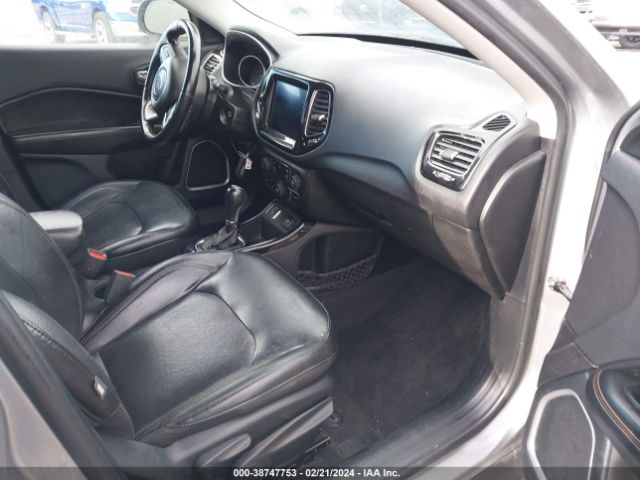 3C4NJCCB2JT362353 Jeep Compass Limited Fwd