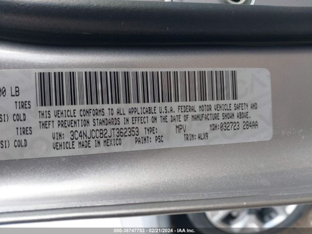 3C4NJCCB2JT362353 Jeep Compass Limited Fwd