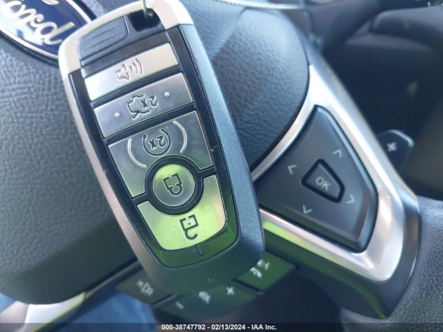 3FA6P0H99HR111849 Ford FUSION SE
