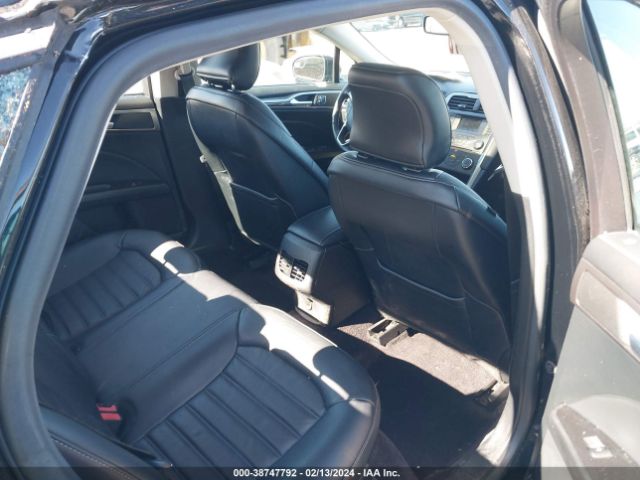 3FA6P0H99HR111849 Ford FUSION SE