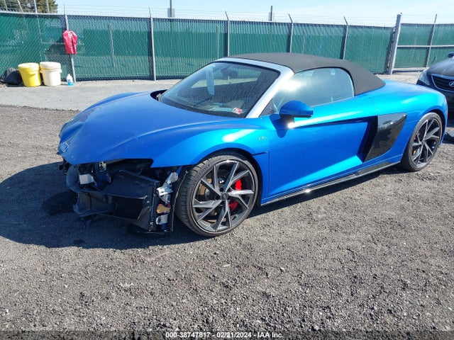 2023 AUDI R8 SPYDER WUACECFX7P7900077 Photo 1