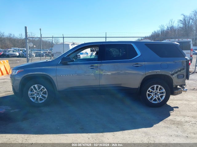 Chevrolet Traverse Ls 2019 1GNERFKWXKJ117038 Image 14